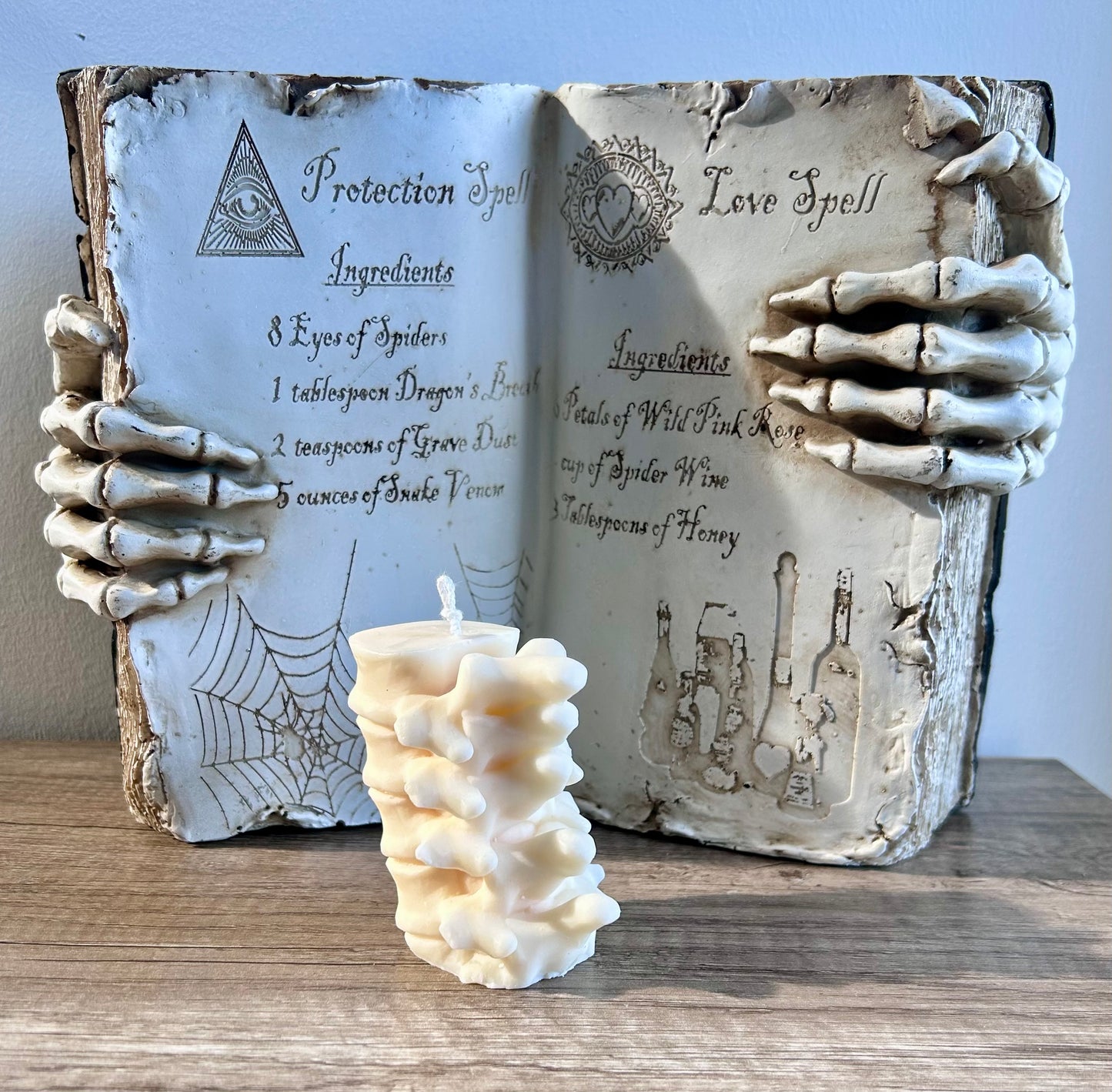 Spine Candle