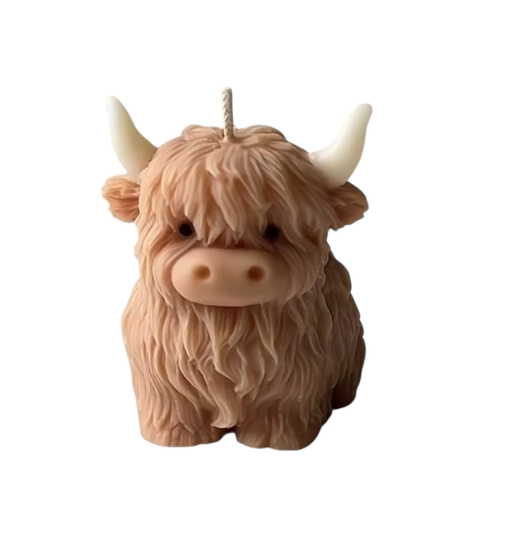 Highland Cow Candle