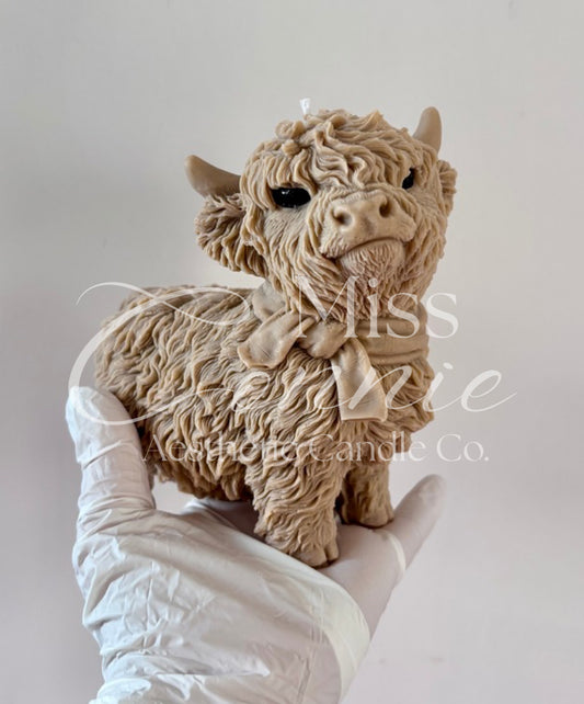 Highland Cow Standing Candle - Large