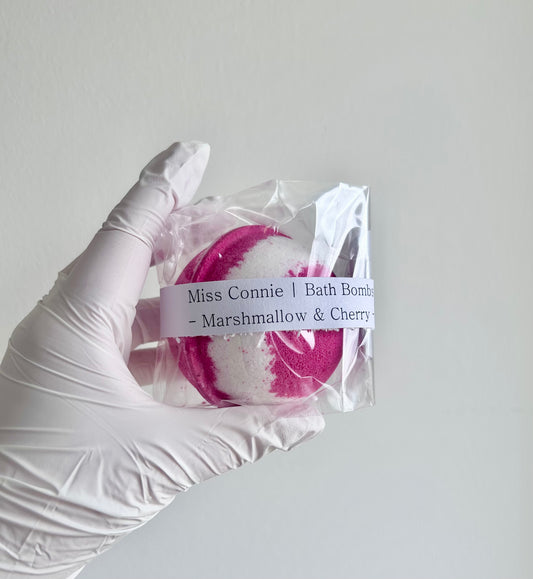 Marshmallow & Cherry Jumbo Bath Bomb
