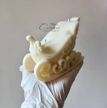 Large Sleigh Candle